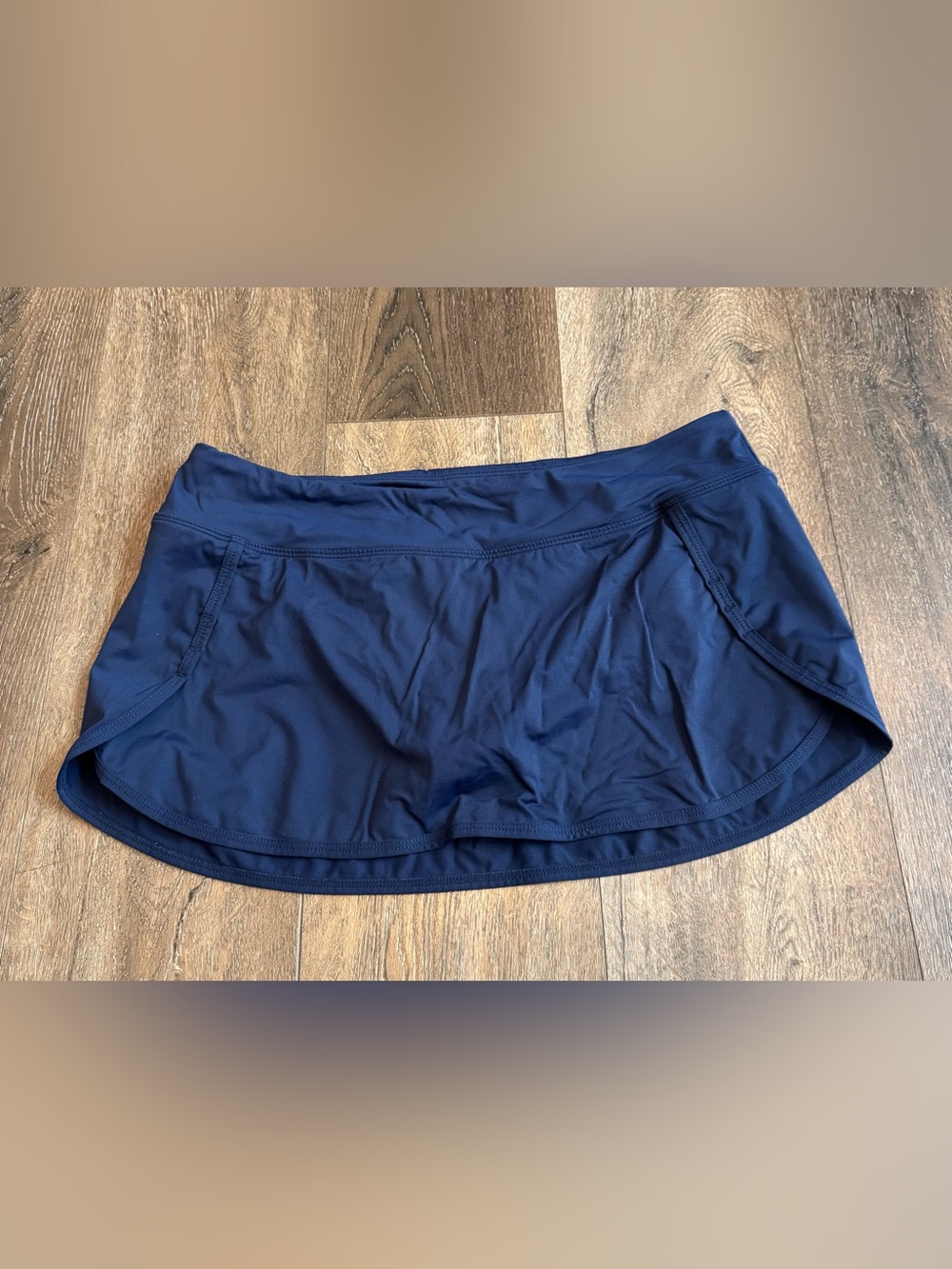 Athleta Women’s Navy Swim Skort Size Medium